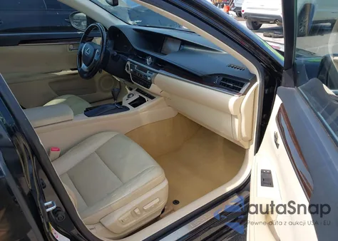 2014 Lexus Es 350 z USA, uszkodzony, nr VIN JTHBK1GG3E2095563